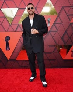 Travis Kelce Bio, Height, Net Worth, Relationships, & More