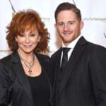 Reba Mcentire biography, height, age, and measurements
