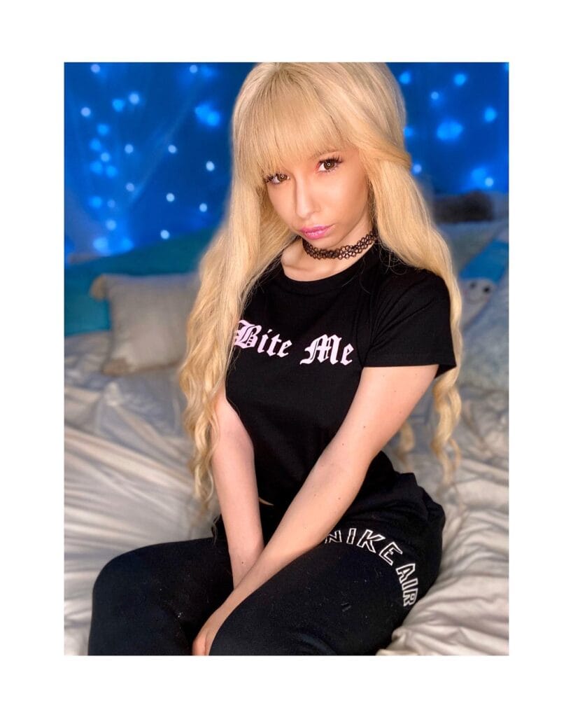 Kenzie Reeves Biography, Age, Height, Net Worth, and More