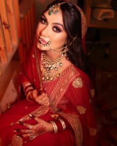 Who is Munmun Dhamecha? Biography, Age, Height, Family