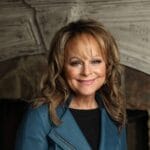 Reba Mcentire biography, height, age, and measurements