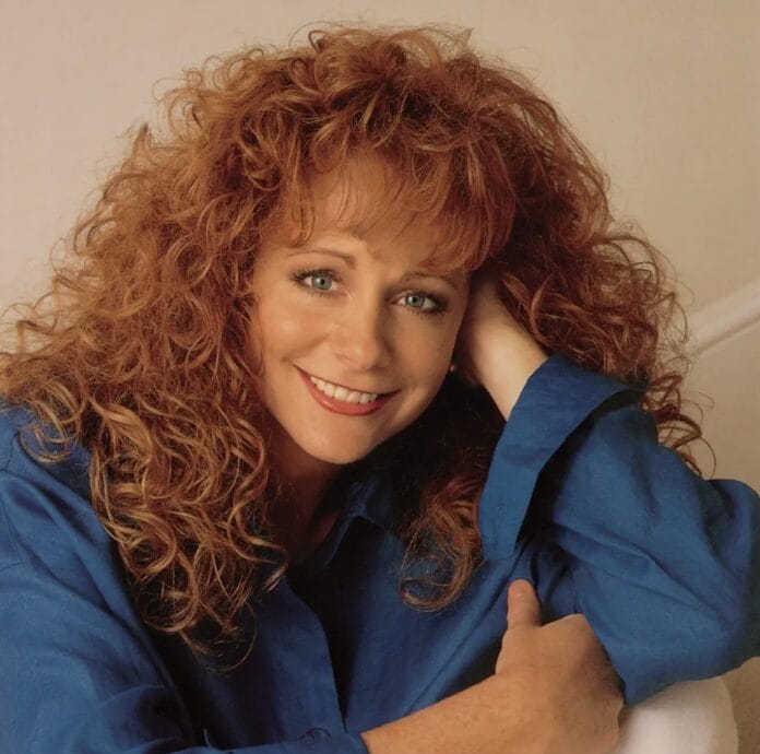 Reba Mcentire biography, height, age, and measurements Reba Mcentire biography, height, age, and measurements