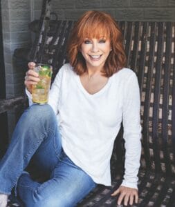 Reba Mcentire biography, height, age, and measurements