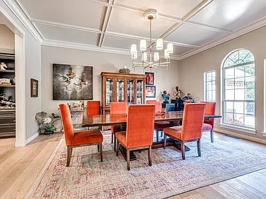 Gated 4-Bed Luxury Home in Edmond, OK – Online Auction