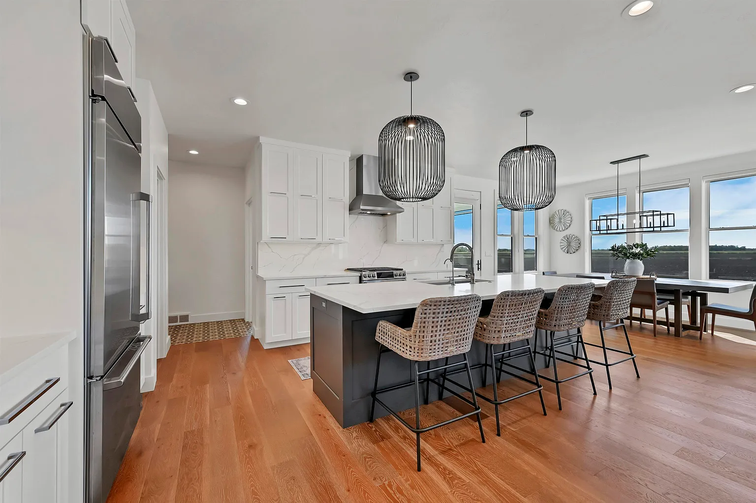 Luxury Home for Sale: 1965 Wizard Way, De Pere, WI 54115