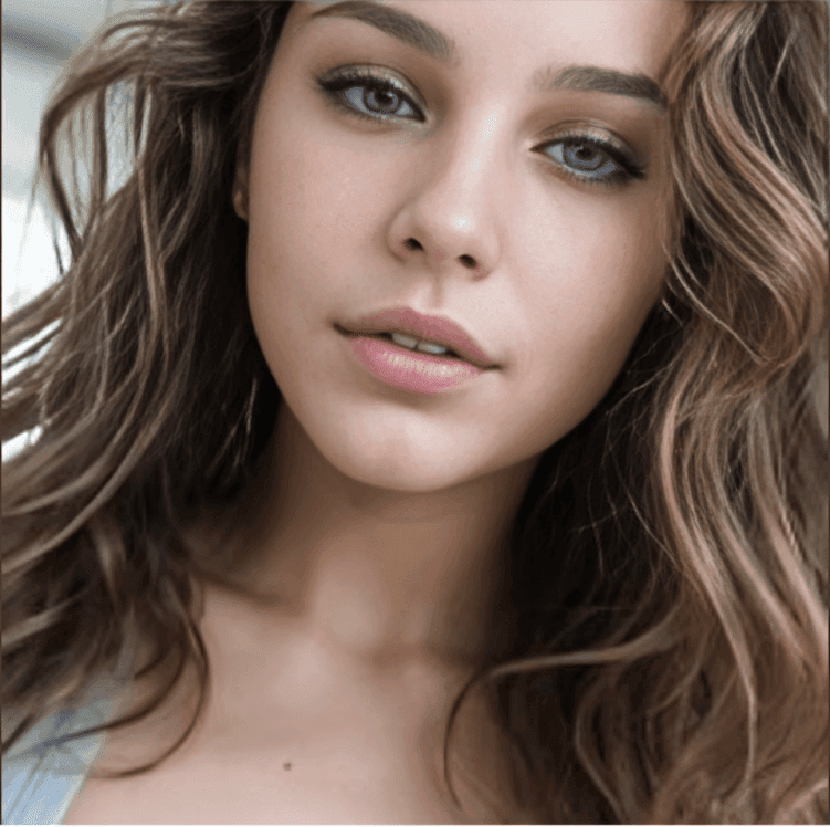 Malia Manocherian Businesswoman, Bio, Age, Height, & Net Worth